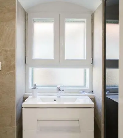 Casa de hóspedes Elegant Split